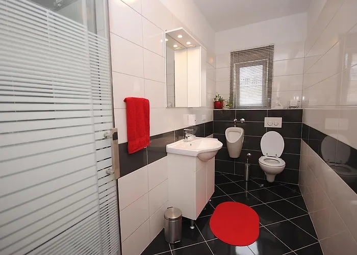 Red Sunset Appartement *