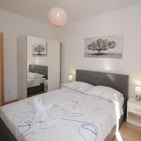 Apartament Red Sunset *