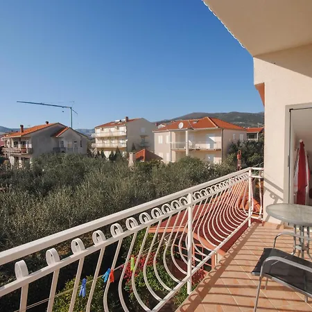 Apartament Red Sunset *